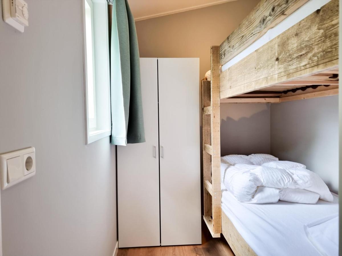 Landelijk Gelegen Chalet Ok40 โอชต์คาเปลเล ภายนอก รูปภาพ
